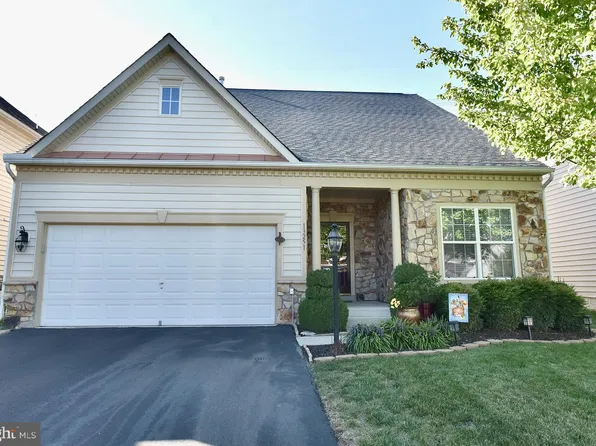 13251 Ormond Dr, Bristow, VA 20136