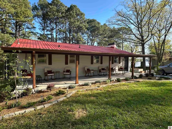 675 Lakeway Dr, Murray, KY 42071