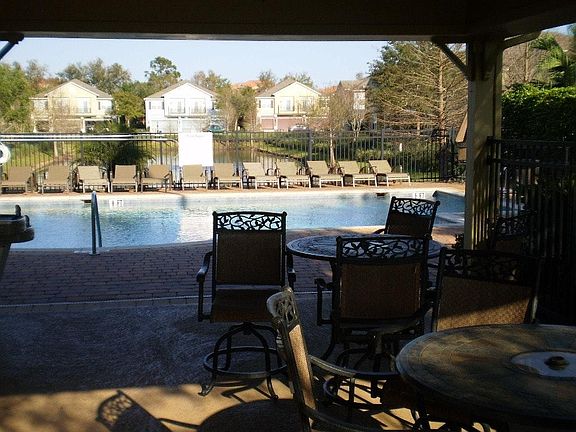 5th image of 1920 San Jacinto Cir