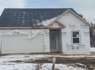 1018 Mechanic St, Big Rapids, MI 49307