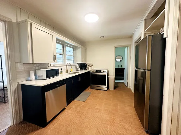 403 S Urbana Ave — Photo 5
