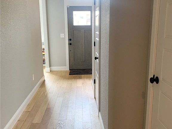 2nd image of 606 N Drewrys Bluff Dr