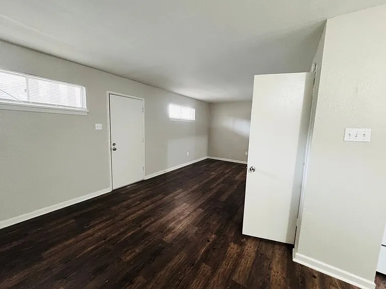 763 W Roosevelt St — Photo 22