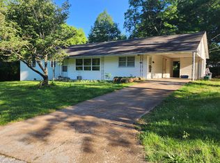 835 Arch St, Thayer, MO 65791