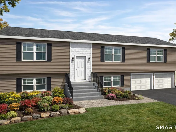 45 Adriatic Lane, Naugatuck, CT 06770