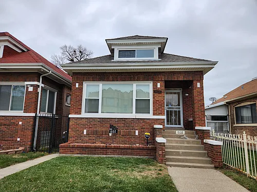 502 E 88th Pl Photo 1