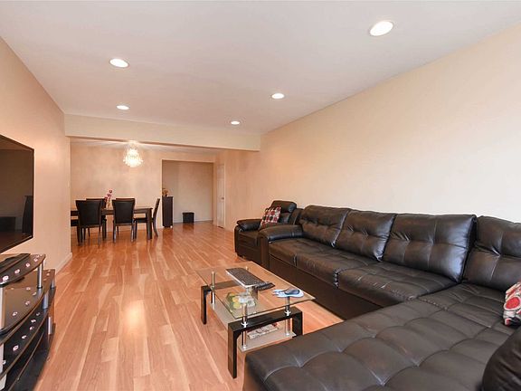 3rd image of 31-90 140th St #F