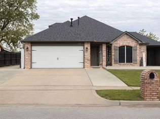 3817 S Narcissus Ave, Broken Arrow, OK 74011