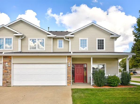 832 Red Hawk Way SE, Altoona, IA 50009
