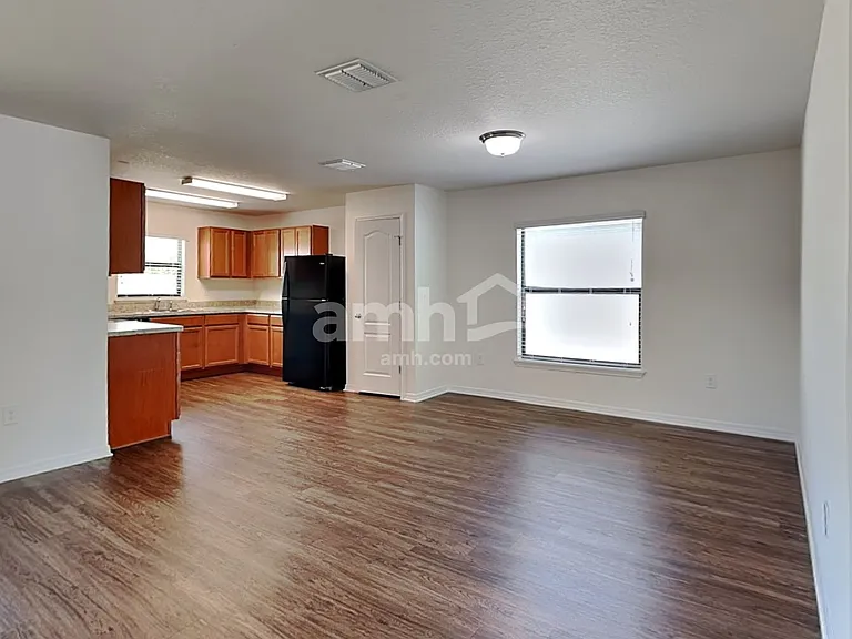 932 Wynnmere Walk Ave — Photo 4