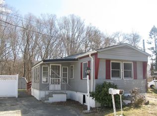2 Abbey Ln, Taunton, MA 02780