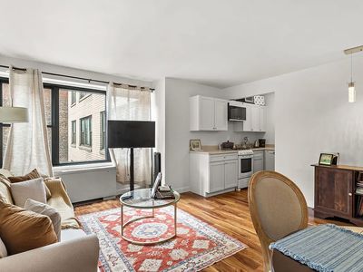 120 E 90th St APT 9H, New York, NY, 10128