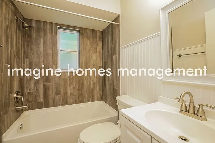 4626 Silverdale Rd — Photo 10