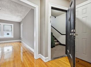 8021 S Dobson Ave, Chicago, IL 60619