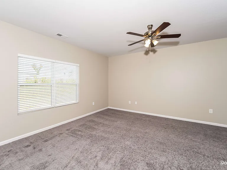 355 Farmhouse Ln — Photo 6