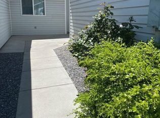 2065 Bluegrass Cir, West Wendover, NV 89883