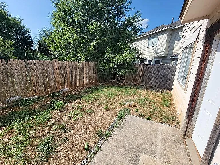 814 Sagewood Trl — Photo 15