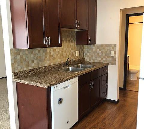 4th image of 3912 Minnehaha Ave APT 17