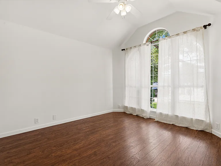 4529 Sheldon Trl — Photo 13