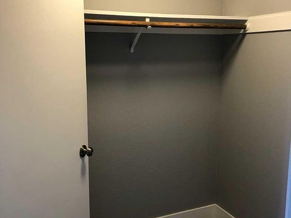5th image of 1614 Hudson St APT 204