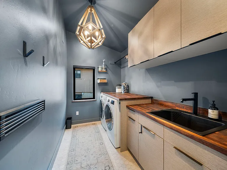 2713 Mesa Ave — Photo 24