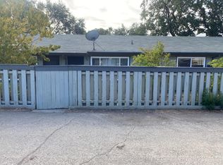 19277 Hickory St, Sonoma, CA 95476