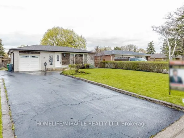 22 Brentwood Dr, Brampton, ON L6T 1P9