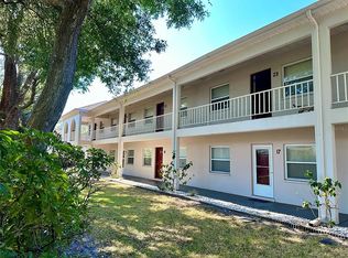 8304 Bardmoor Blvd #104, Seminole, FL 33777