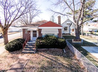 3300 N Oconto Ave, Chicago, IL