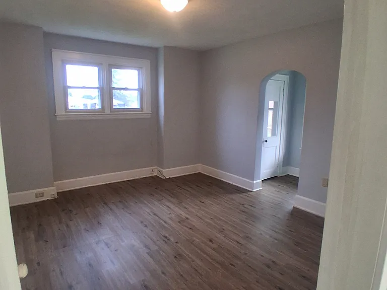 1765 Linwood Ave #1 — Photo 9
