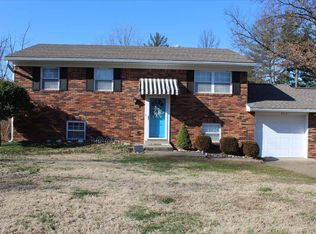 3712 Debbie Ln, Evansville, IN 47711