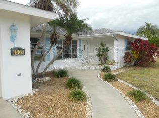 4533 Vinsetta Ave, North Fort Myers, FL 33903