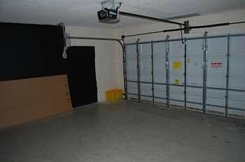 5th image of 845 Tanglewood Cir