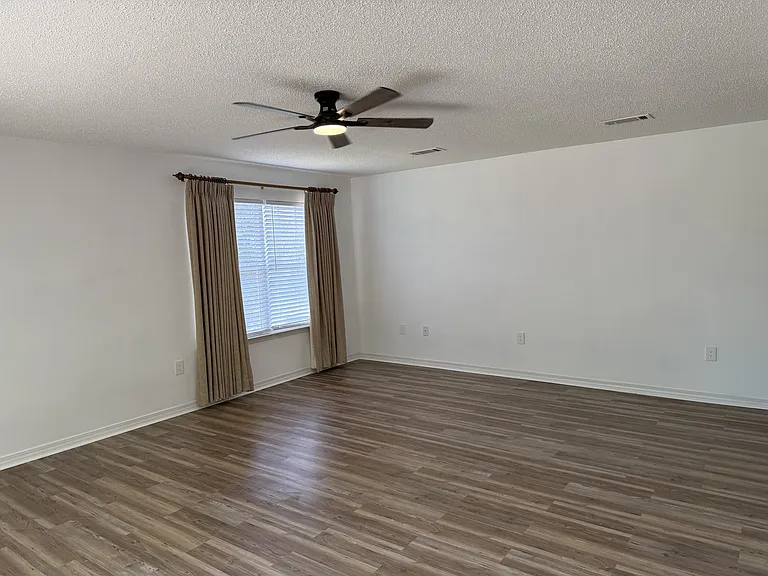 51 Yearling Ct — Photo 11