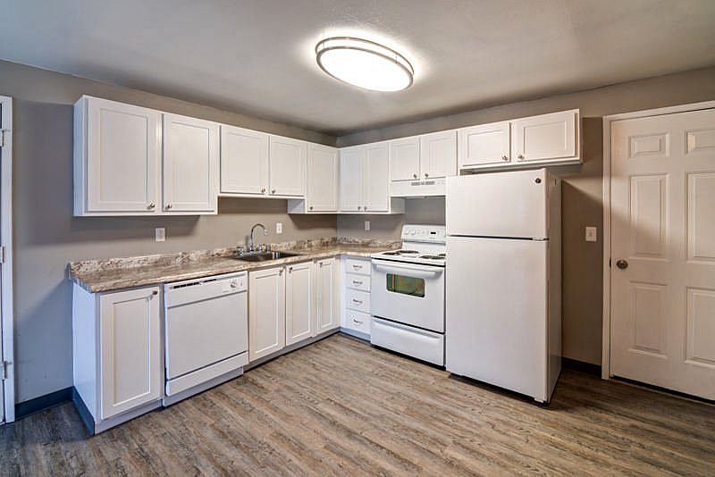1st image of 2960 M St SE APT M4
