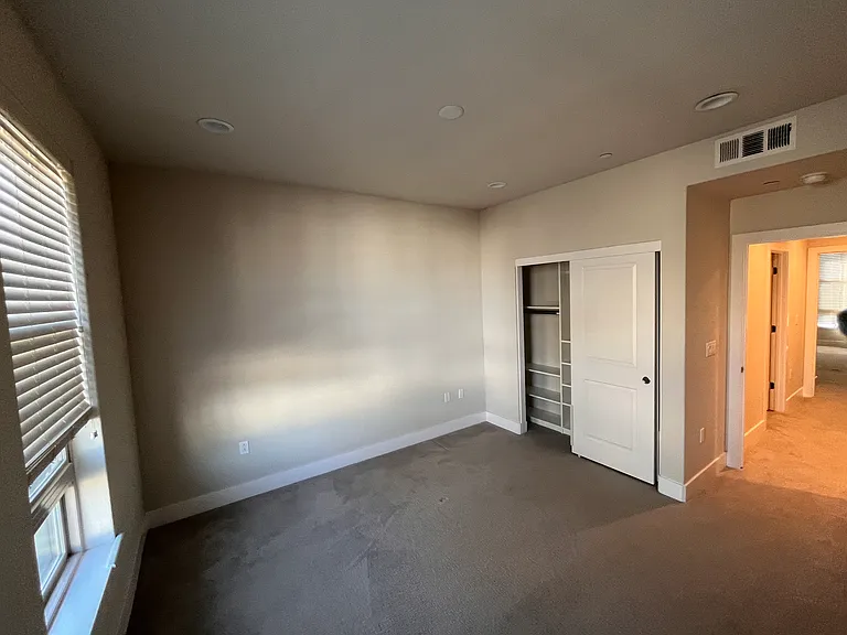 1709 Hazelnut Ln — Photo 88