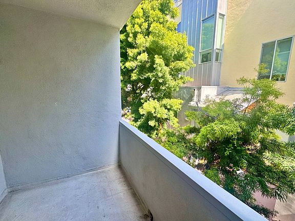 2nd image of 1323 14th St #202
