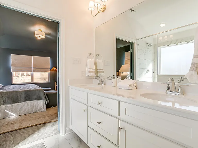 215 Athenia Dr — Photo 14