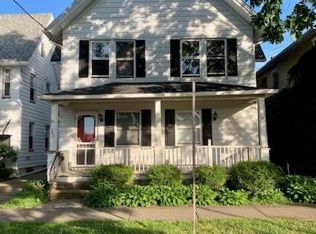 343 Chestnut St, Kingston, PA 18704