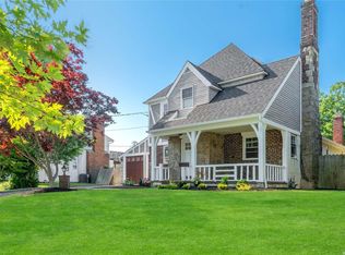 125 Nassau Rd, Massapequa, NY 11758