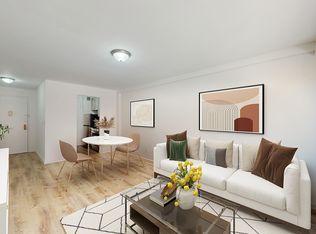 85 8th Ave #5K, New York, NY 10011