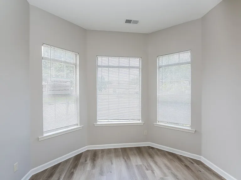 3875 Neyland Valley Dr — Photo 5