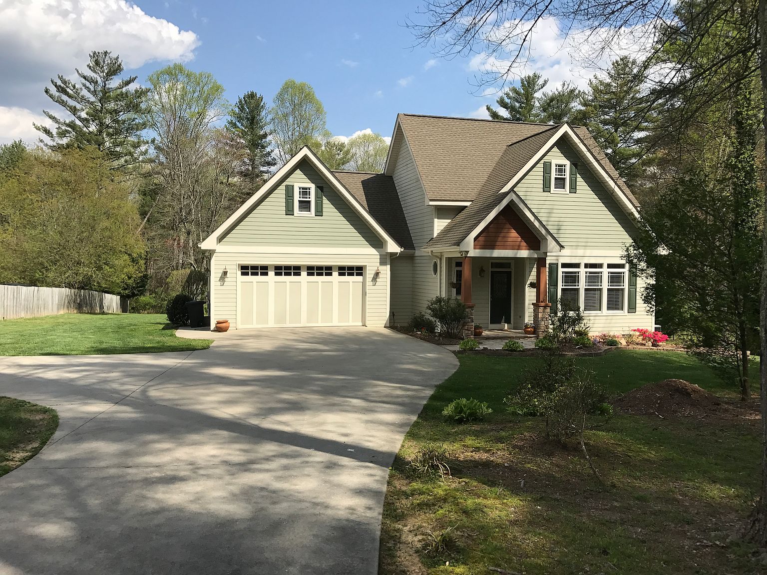 1446 N Rugby Rd, Hendersonville, NC 28791 Zillow