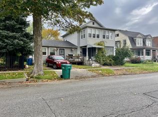 1005 Maple Ave, La Porte, IN 46350