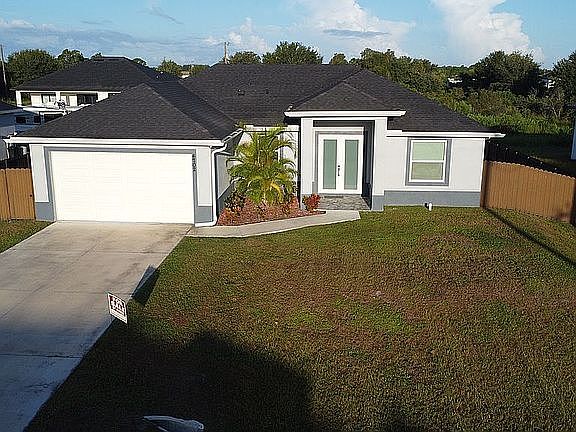 3rd image of 4702 Dora Ave S