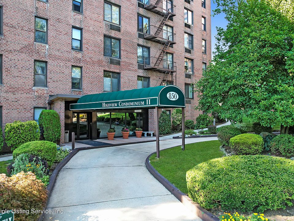 850 Howard Ave Staten Island NY Zillow