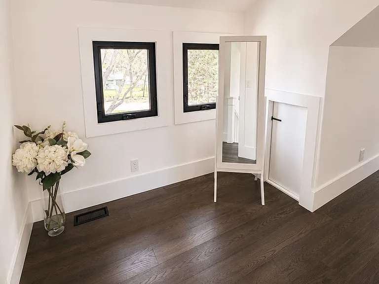 64 Joseph St — Photo 19