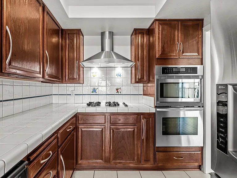 2700 E Panorama Dr #304 — Photo 11