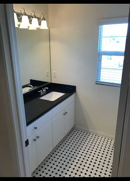 Upstairs hallway bathroom