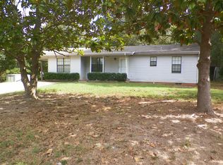 9727 County Road 154d, Overton, TX 75684